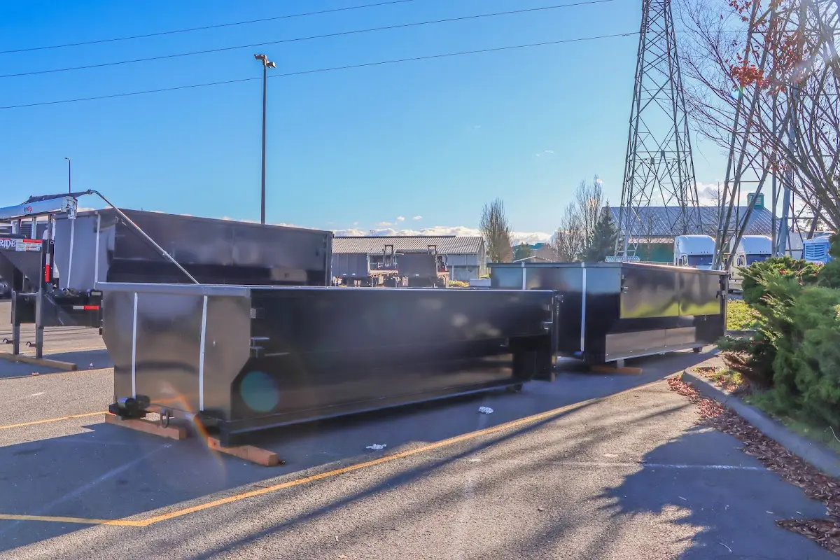 Professional dumpster rental and junk removal service in Mora